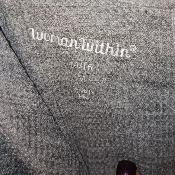 Woman Within Cold Shoulder Tunic with V neck/ Nwnt - Picture 3 of 5